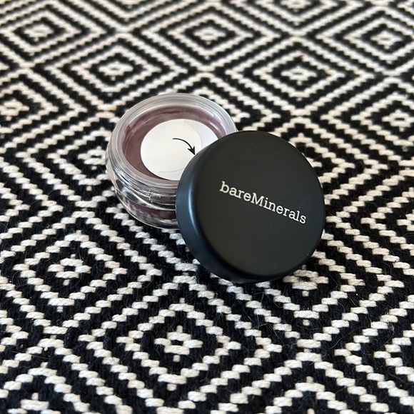Ambition by BareMinerals - Picture 3 of 4